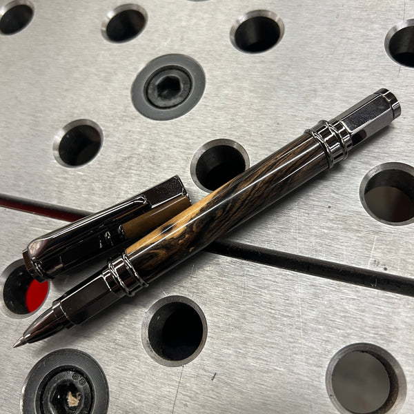 Black and White Ebony Fountain Pen